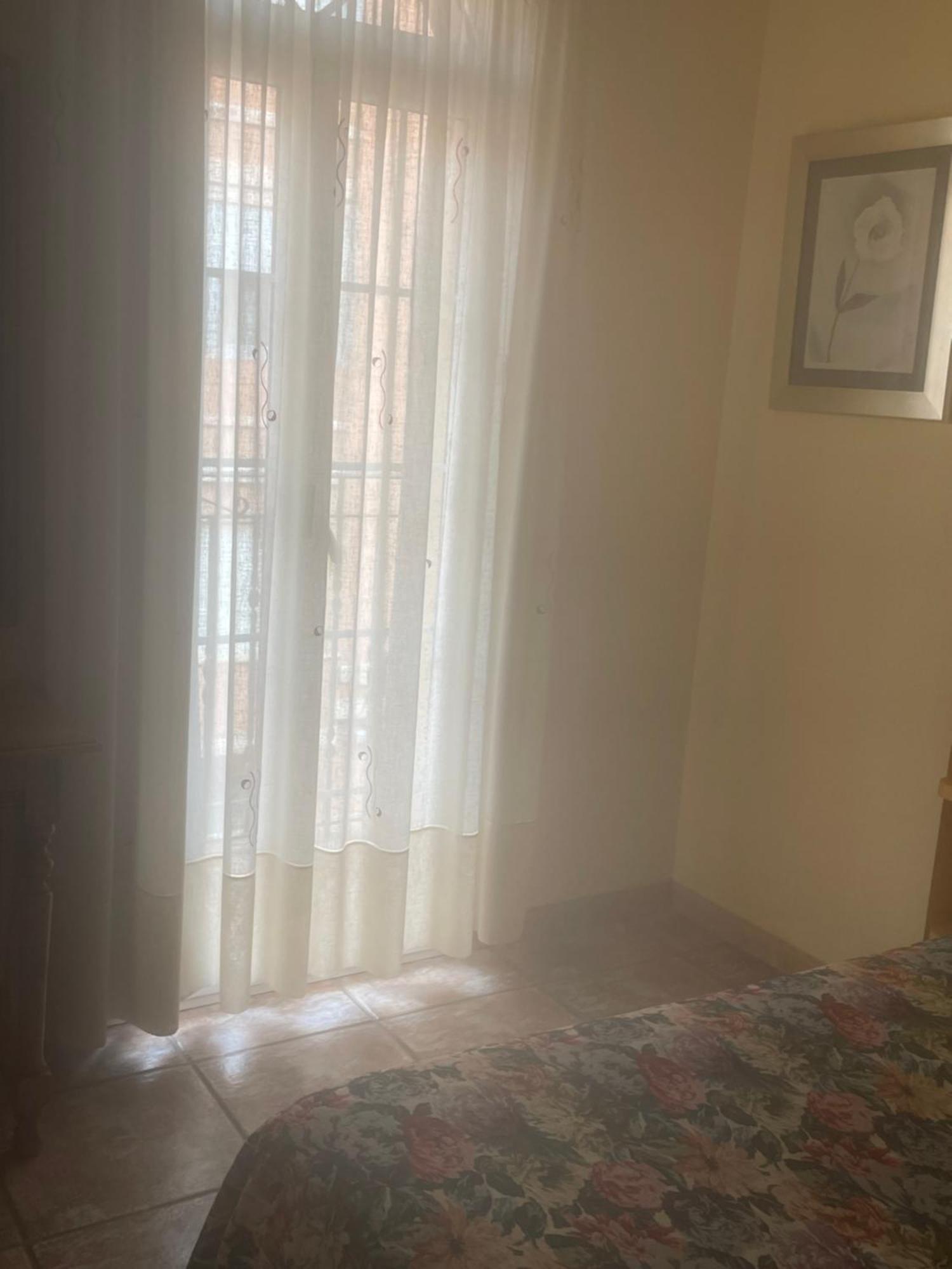 La Posa Pansiyon Villar del Arzobispo Dış mekan fotoğraf