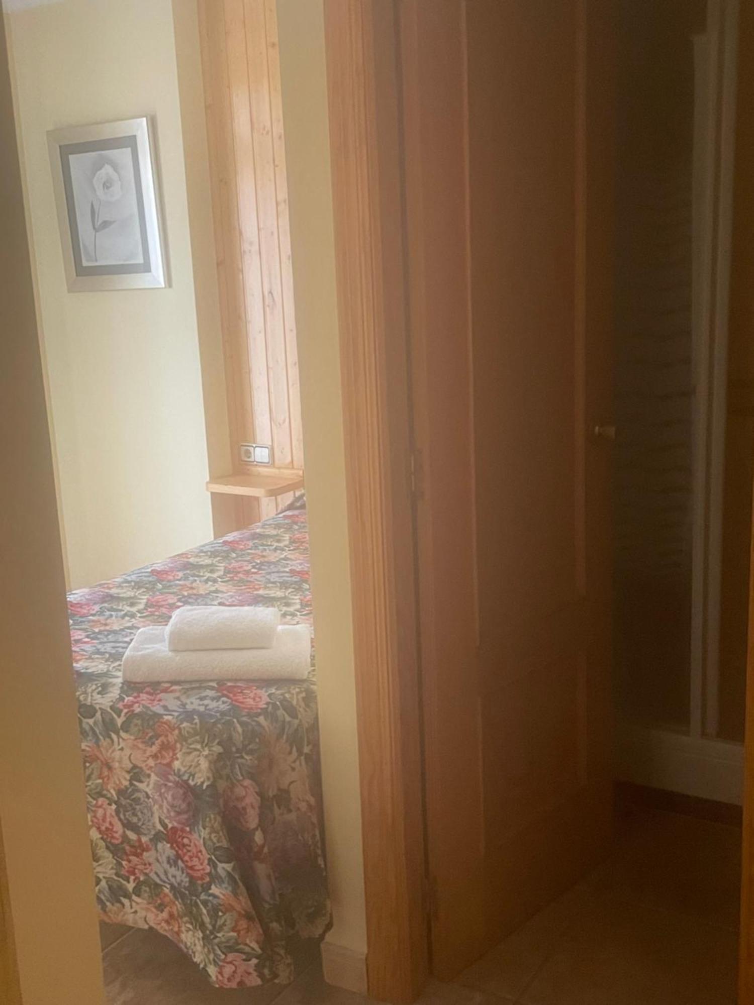 La Posa Pansiyon Villar del Arzobispo Dış mekan fotoğraf